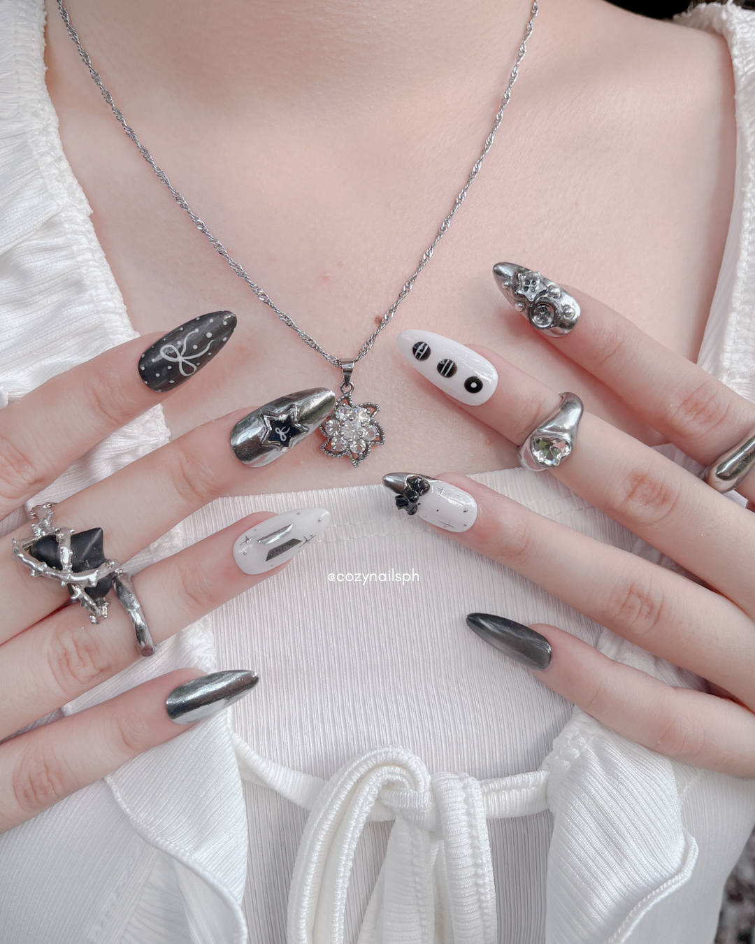 Midnight Army | Arirang BTS nails | Chrome nails | BTS KPOP nails by Cozynailsph